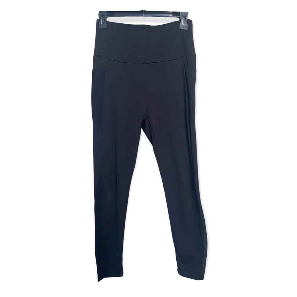 𝅺Series 8 Black Side Mesh Front Side Pockets Workout Leggings